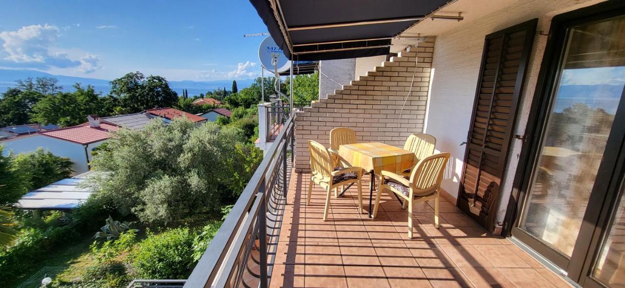 Apartments Italo By El-Pi Tours Njivice Exteriér fotografie